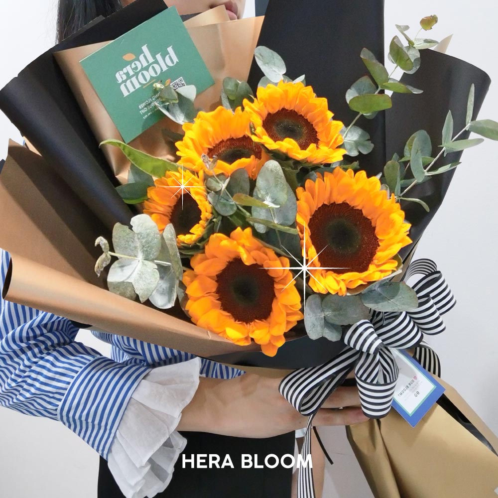 Sunflower Bouquet - Hera Bloom