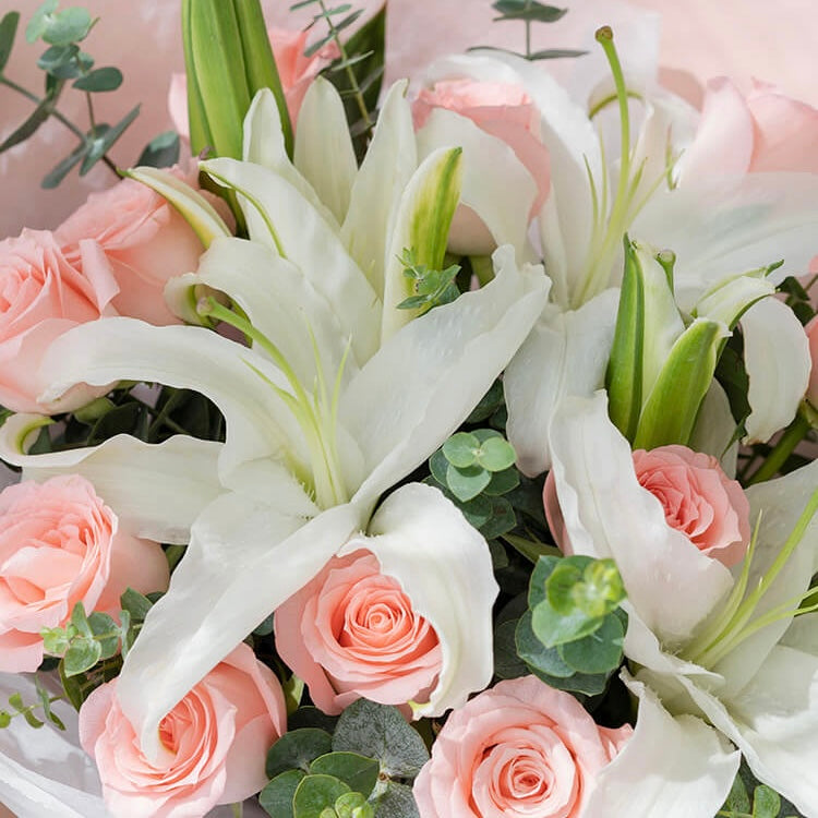 Lily Pink Rose Mixed Bouquet